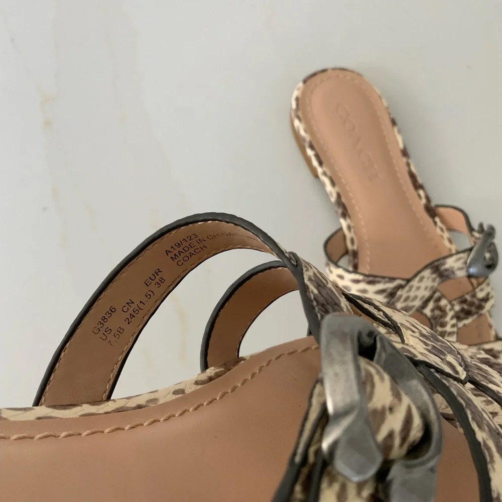 Coach Leather Kennedy Flat Slip On Open Toe Ivory Snake Sandals US 7.5 - Picture 8 of 10